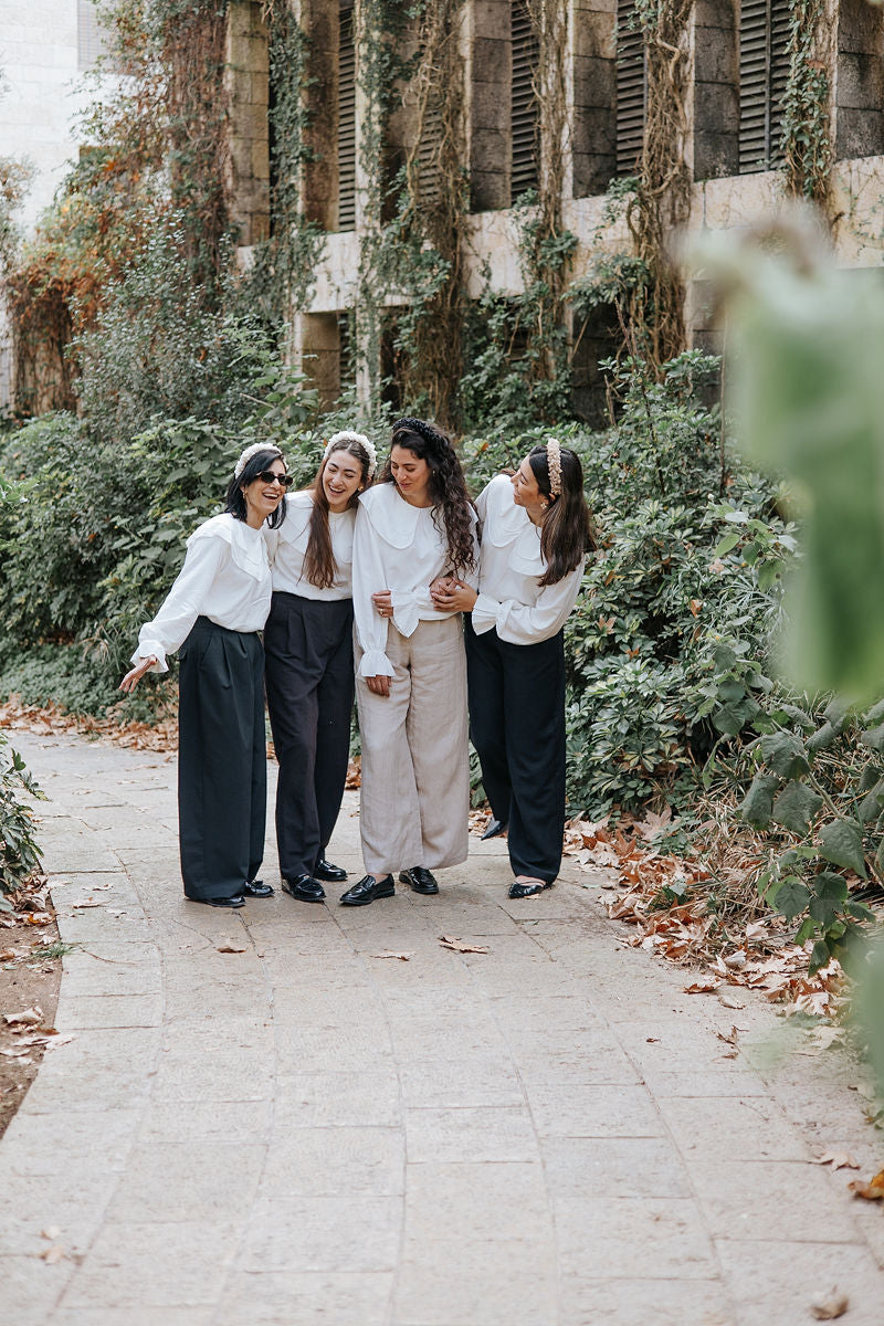 קשת אנה שחורה